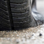 Perché gli pneumatici si sgonfiano?